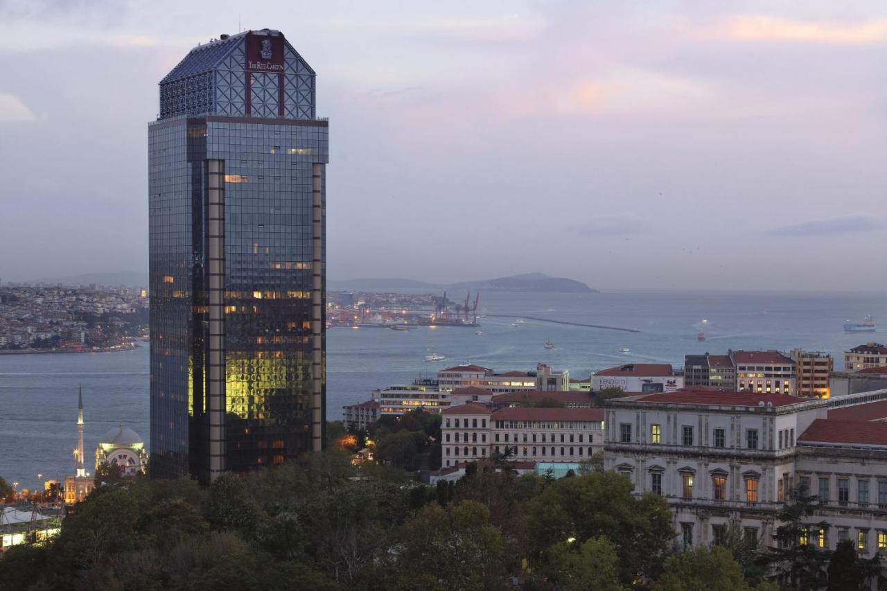 The Ritz-Carlton, Istanbul At The Bosphorus Hotel Exterior foto