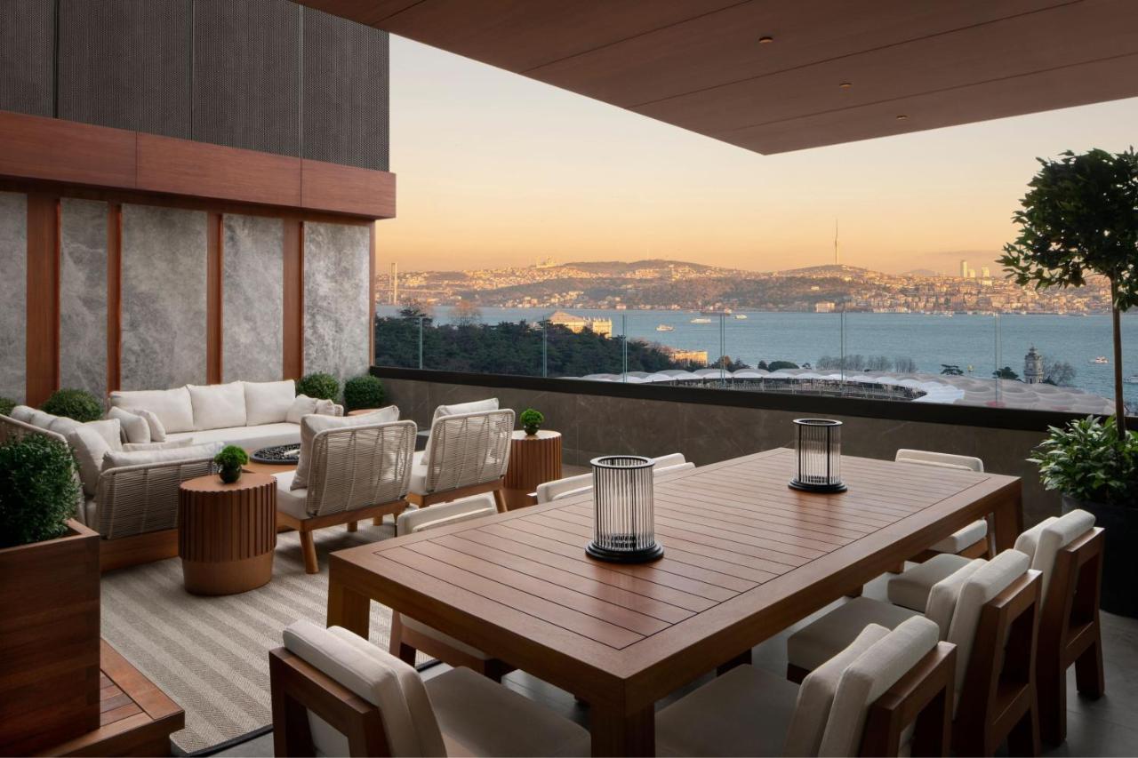 The Ritz-Carlton, Istanbul At The Bosphorus Hotel Exterior foto